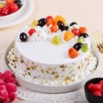 Deluxe Berry Fruit Cake